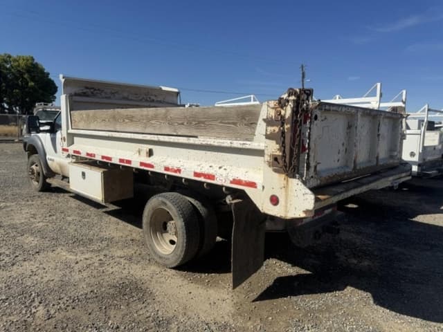 Image of Ford F-450 equipment image 1