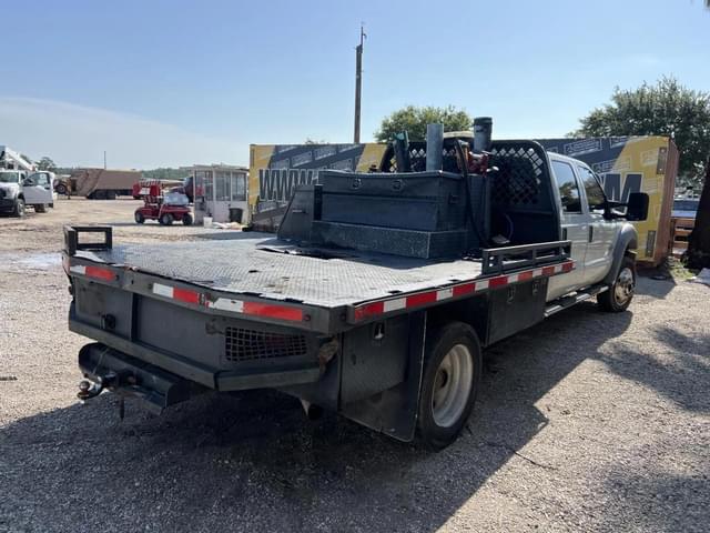 Image of Ford F-450 equipment image 2
