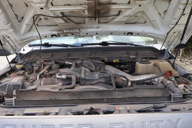 Image of Ford F-550 equipment image 1