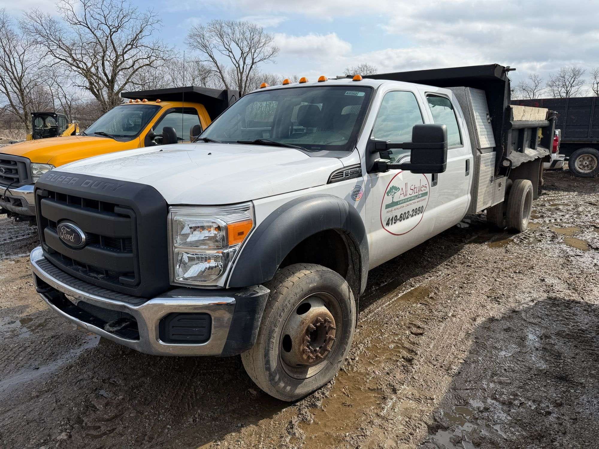 2012 Ford F-550 Equipment Image0