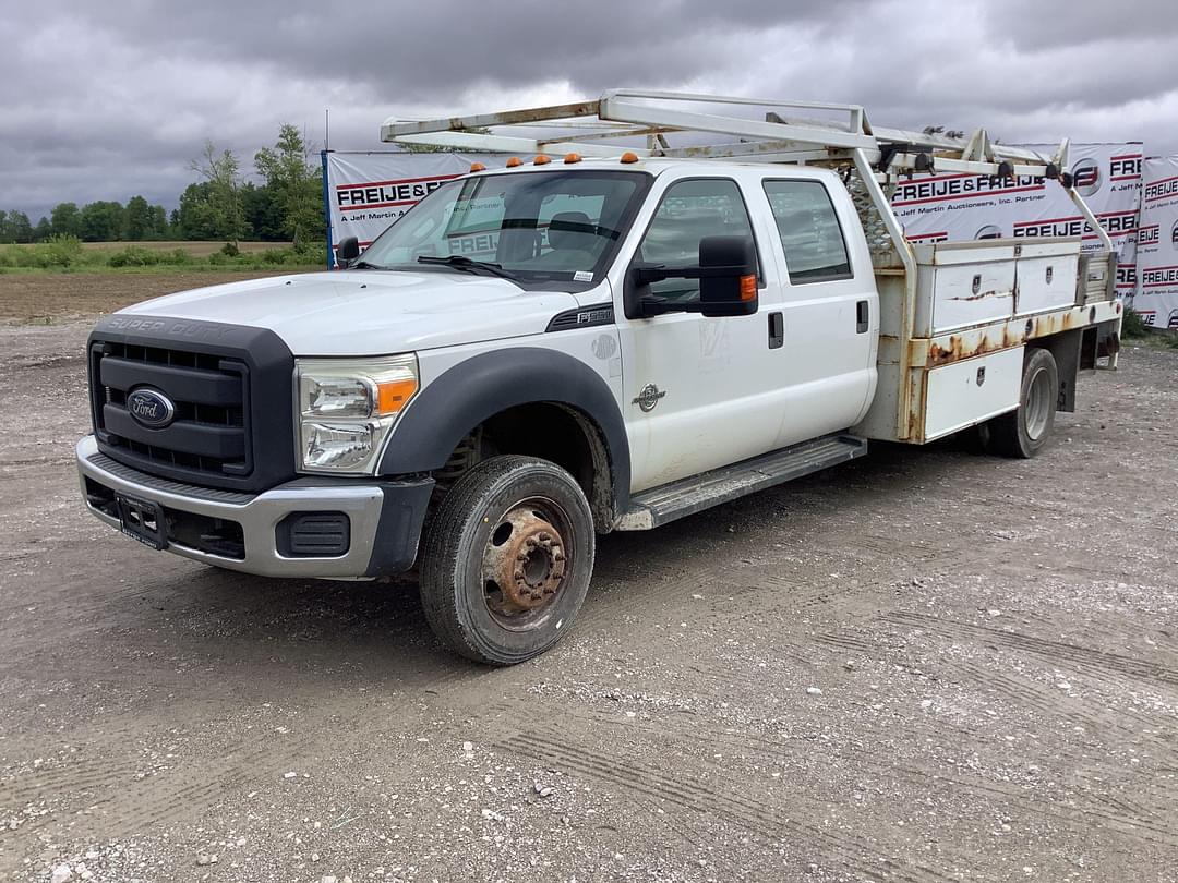 Image of Ford F-550 Primary image