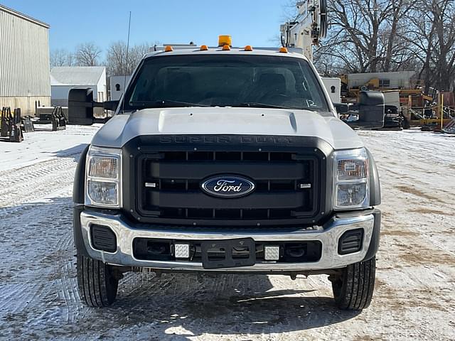 Image of Ford F-550 equipment image 1