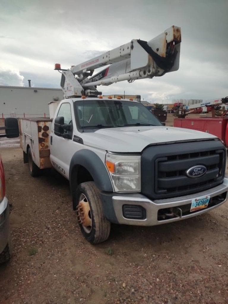 Image of Ford F-550 Image 0