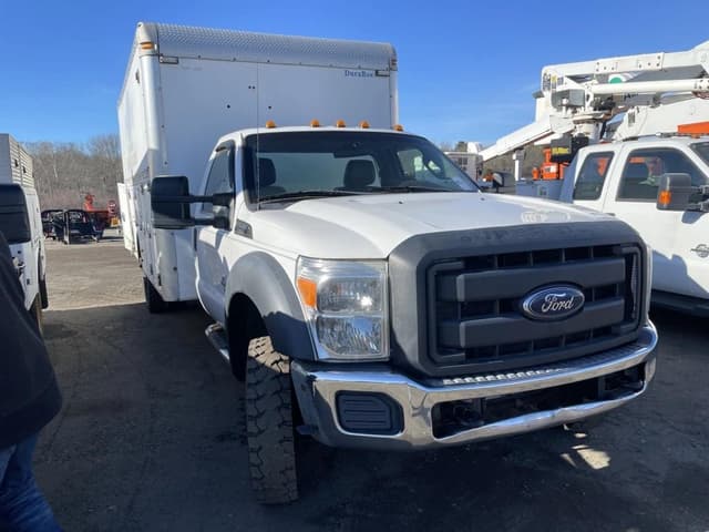 Image of Ford F-550 equipment image 1