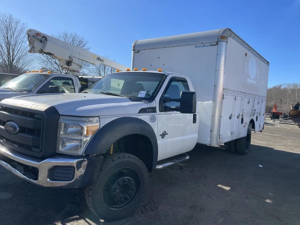Image of Ford F-550 Primary image