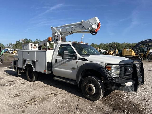 Image of Ford F-550XLSD equipment image 4