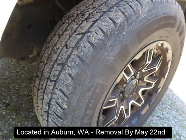 Image of Ford F-150 equipment image 1