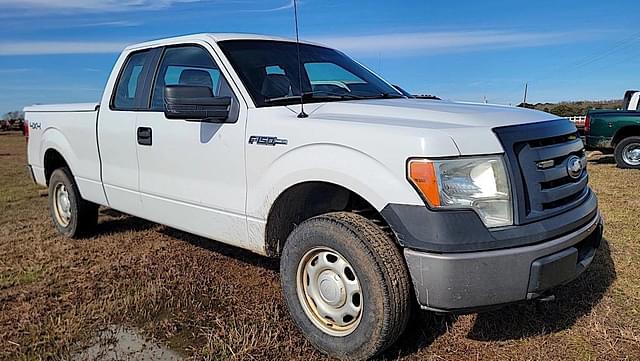 Image of Ford F-150 equipment image 1