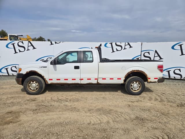 Image of Ford F-150 equipment image 1