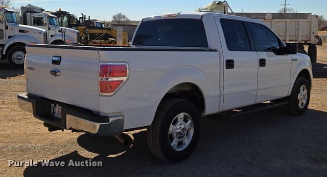 Image of Ford F-150 equipment image 4