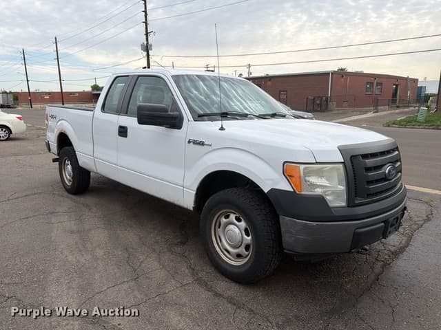 Image of Ford F-150 equipment image 2