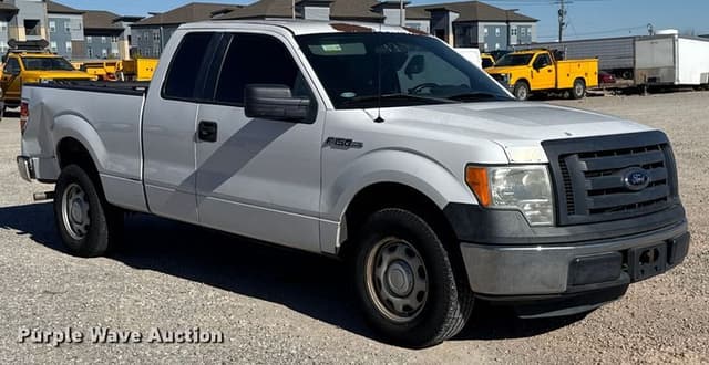 Image of Ford F-150 equipment image 2