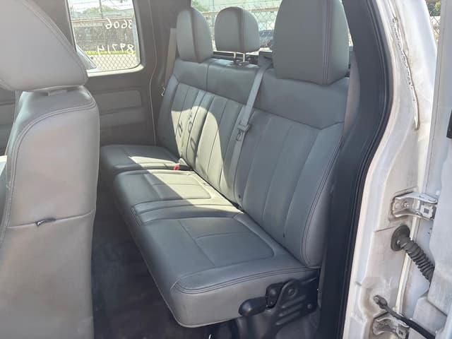 Image of Ford F-150 equipment image 4