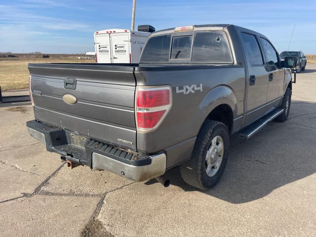 Image of Ford F-150 equipment image 3