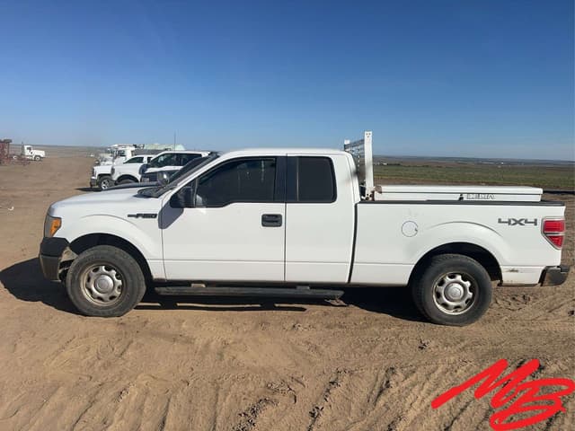 Image of Ford F-150 equipment image 1