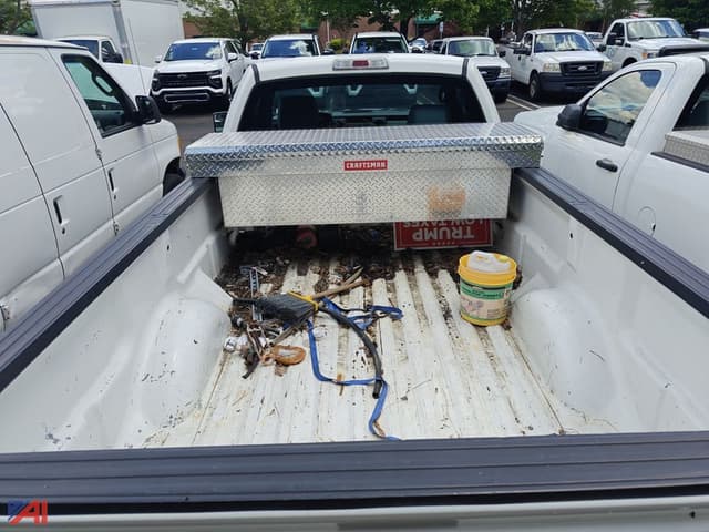 Image of Ford F-150 equipment image 2