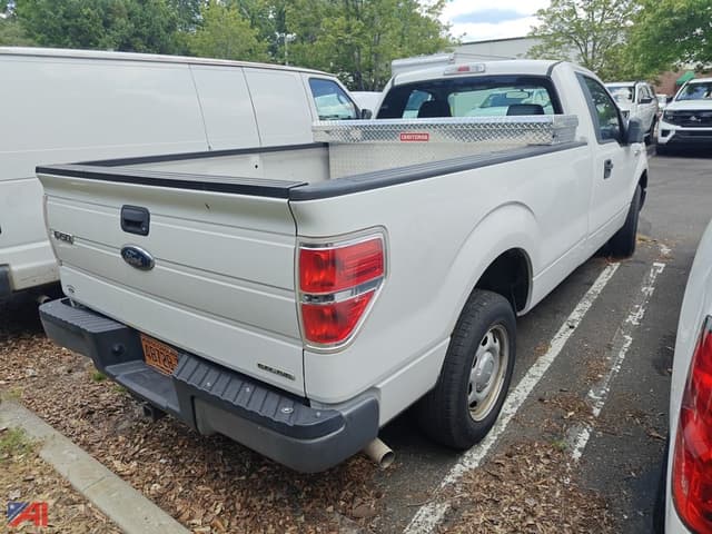 Image of Ford F-150 equipment image 3