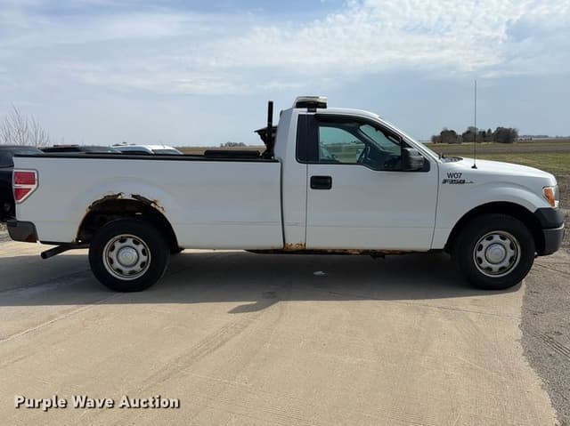 Image of Ford F-150 equipment image 3