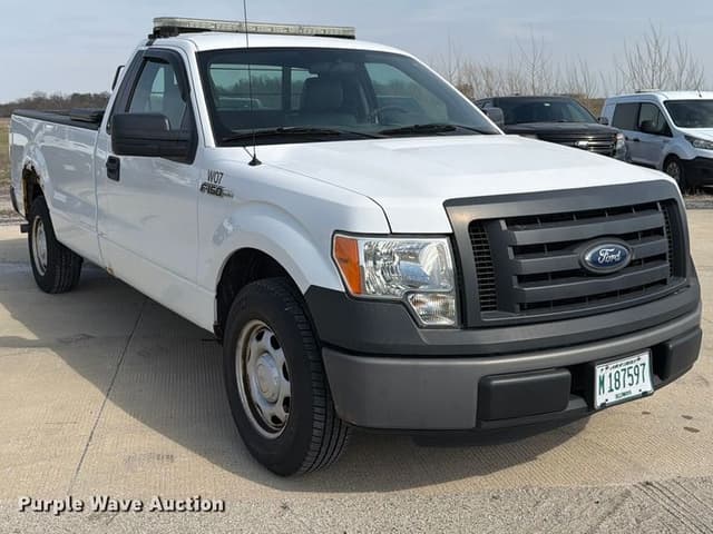 Image of Ford F-150 equipment image 2