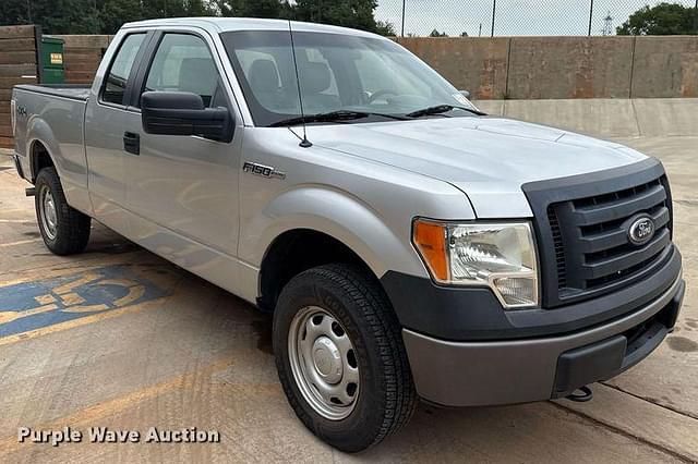 Image of Ford F-150 equipment image 2
