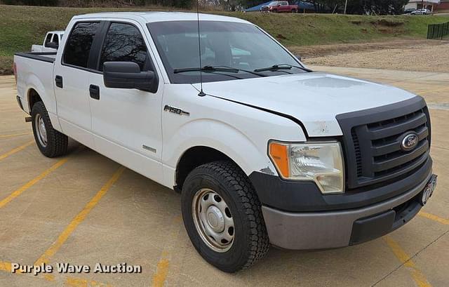 Image of Ford F-150 equipment image 2