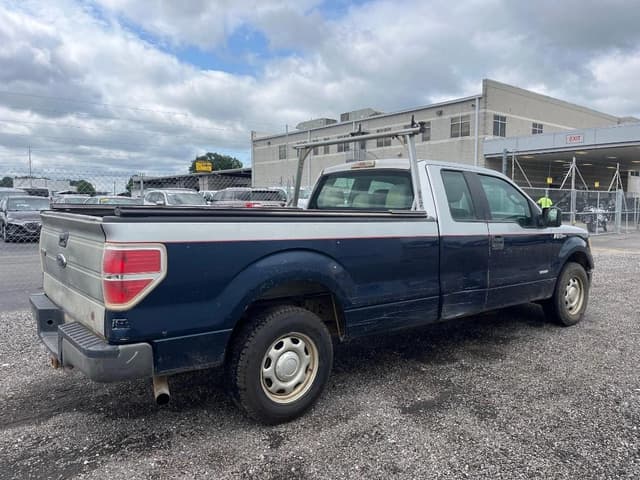 Image of Ford F-150 equipment image 4
