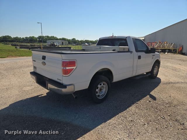 Image of Ford F-150 equipment image 4