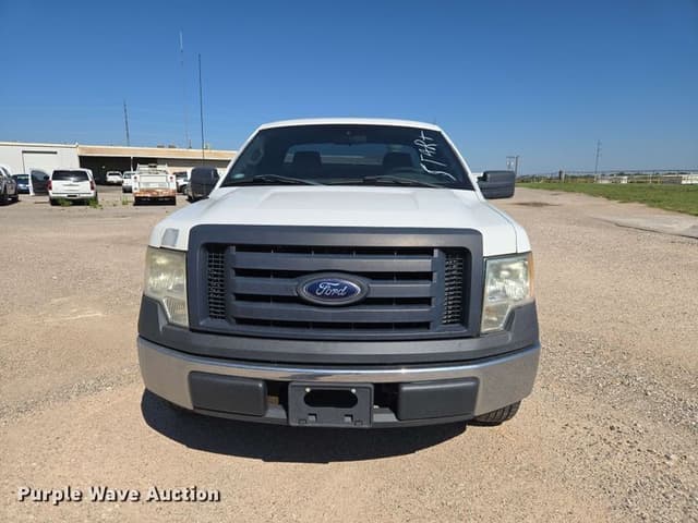 Image of Ford F-150 equipment image 1