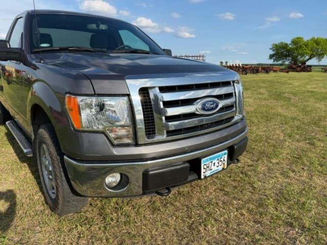 Image of Ford F-150 equipment image 4