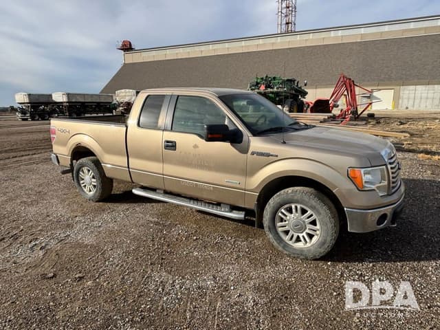 Image of Ford F-150 equipment image 1