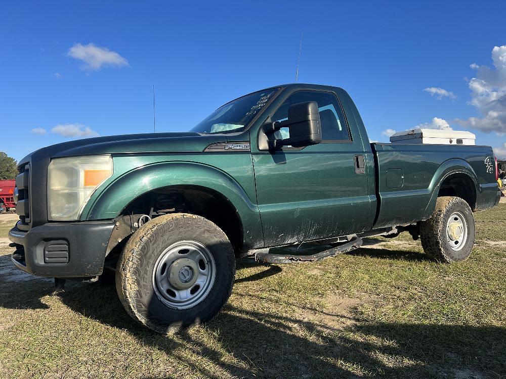 Image of Ford F-250 Primary image