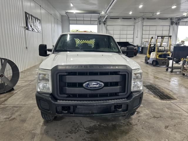 Image of Ford F-250 equipment image 1