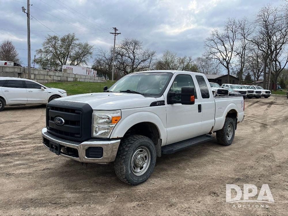 Image of Ford F-250 Primary image