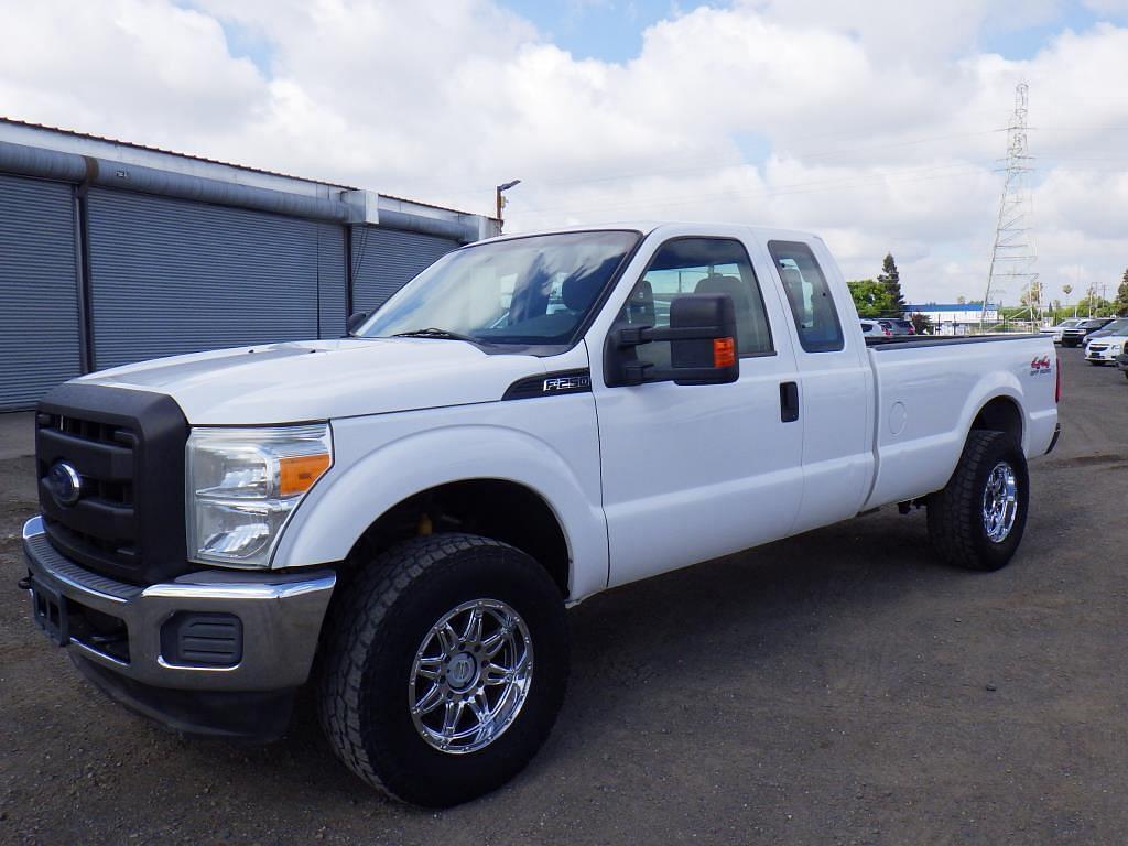 Image of Ford F-250 Primary image
