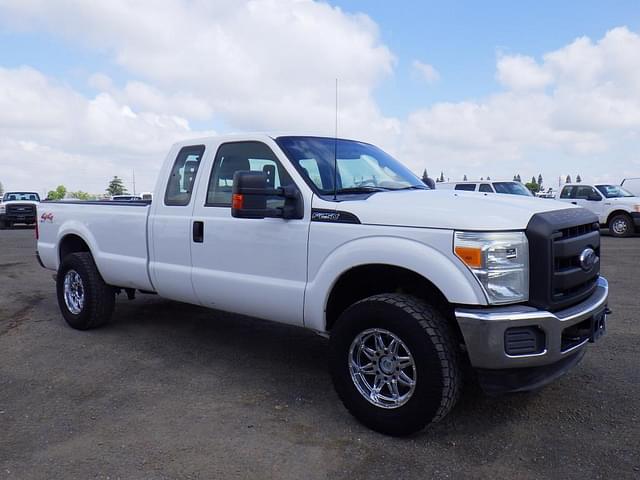 Image of Ford F-250 equipment image 1
