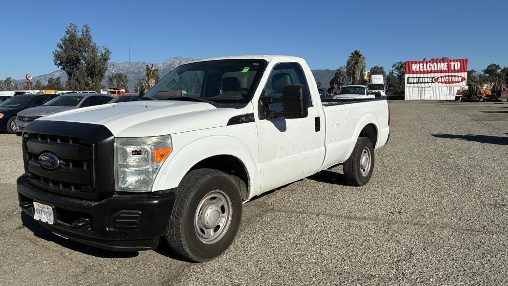 2012 Ford F-250 Equipment Image0