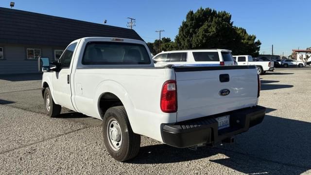 Image of Ford F-250 equipment image 3