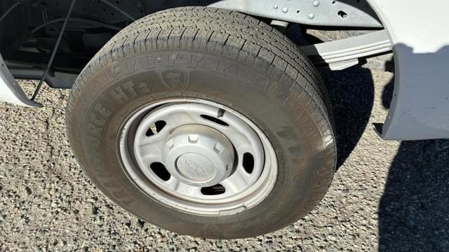 Image of Ford F-250 equipment image 4