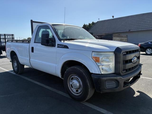 Image of Ford F-250 equipment image 1