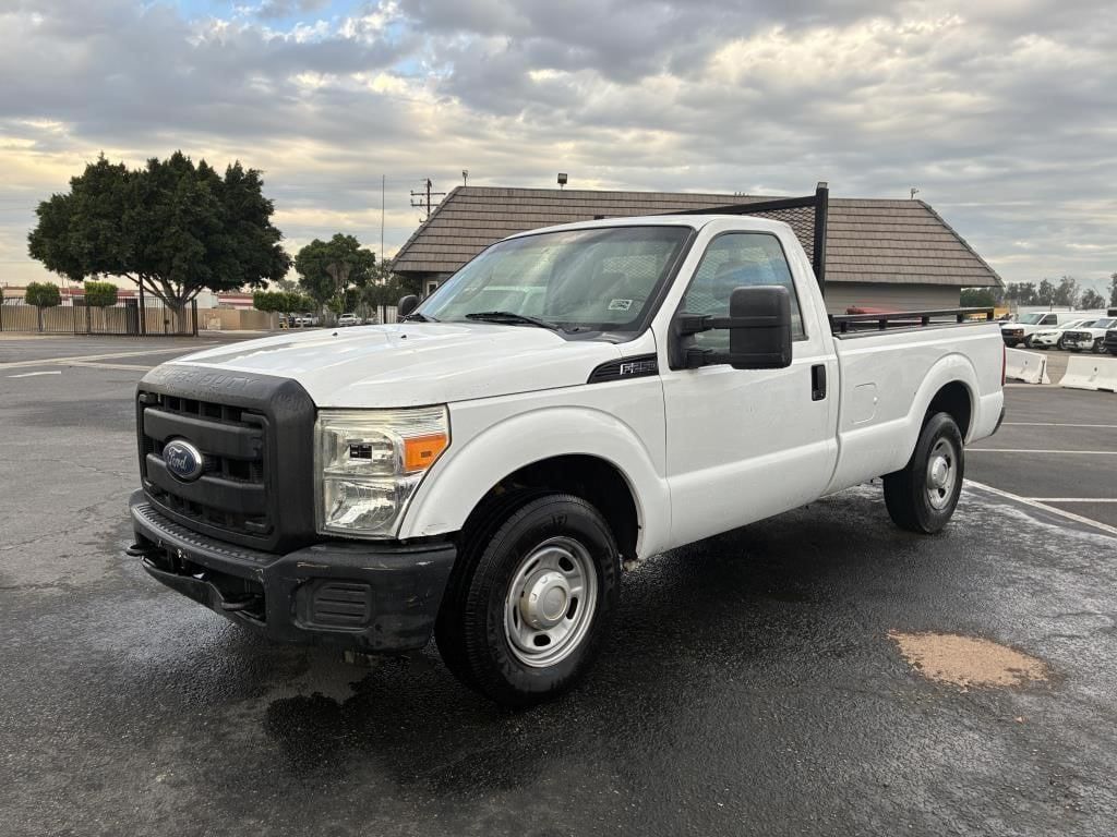 2012 Ford F-250 Equipment Image0