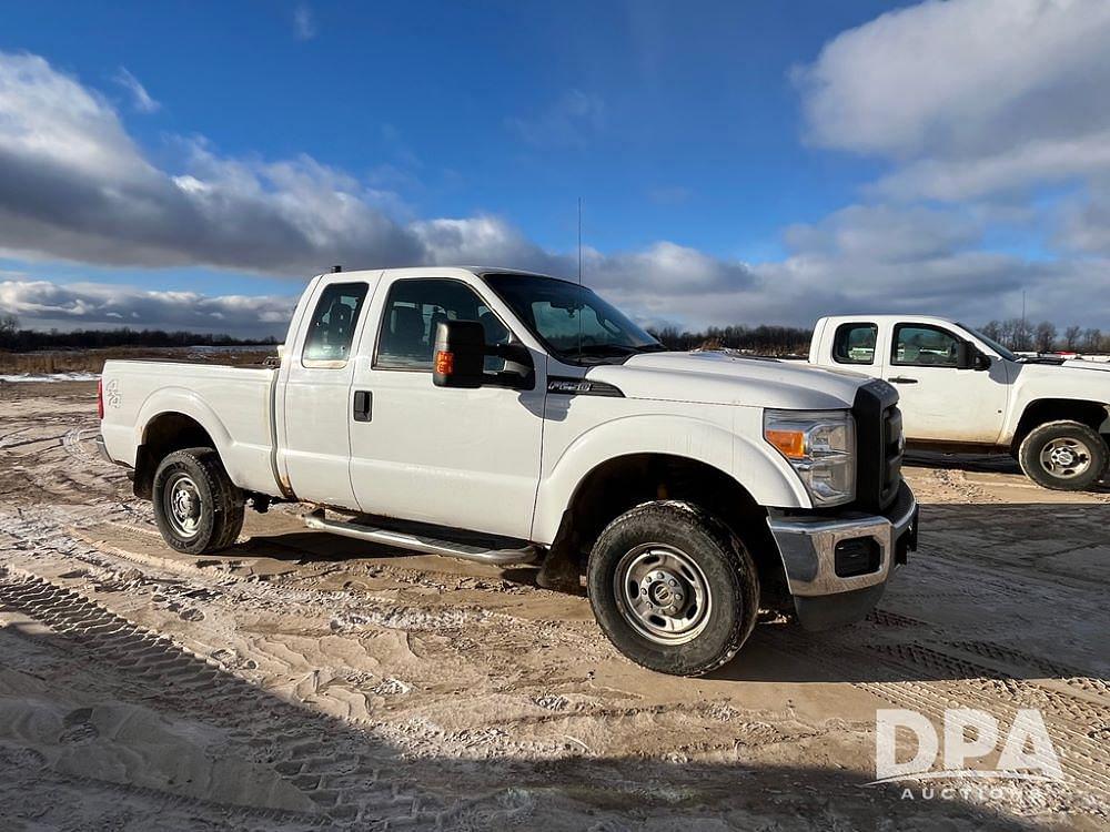 Image of Ford F-250 Primary image