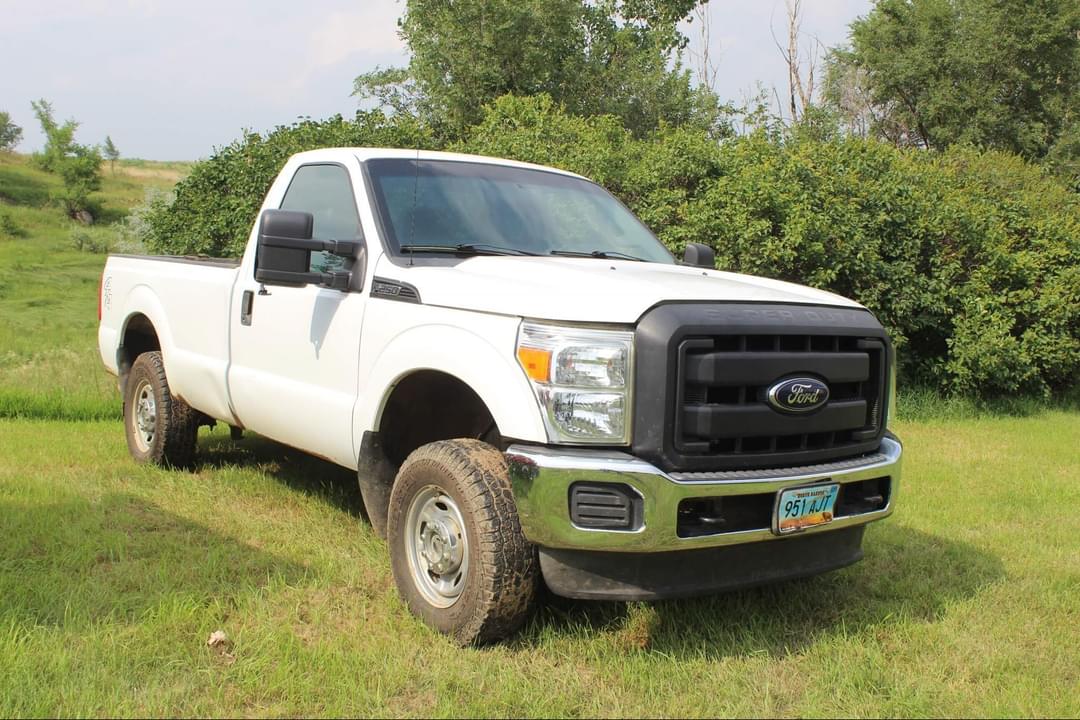 Image of Ford F-250 Primary image
