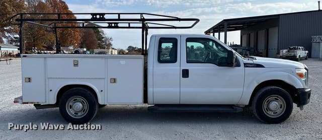 Image of Ford F-250 equipment image 3