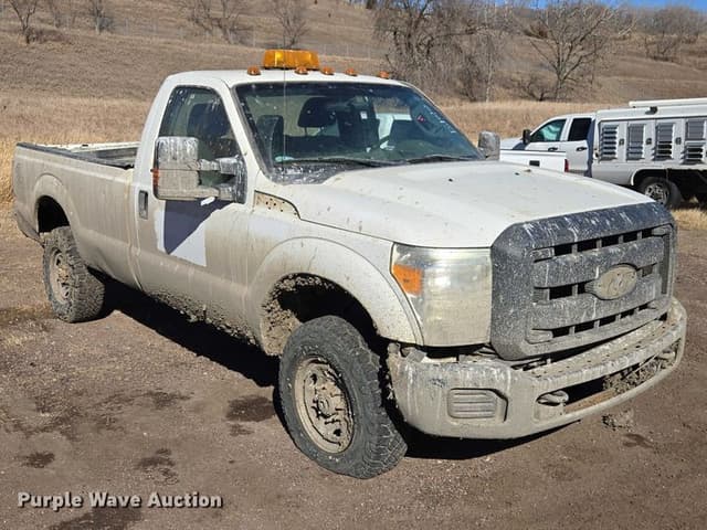 Image of Ford F-250 equipment image 2