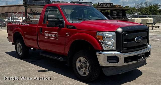 Image of Ford F-250 equipment image 2