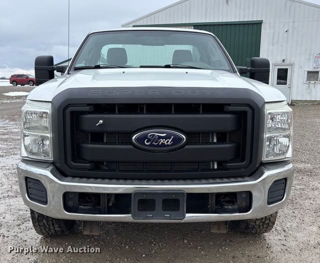 Image of Ford F-250 equipment image 1