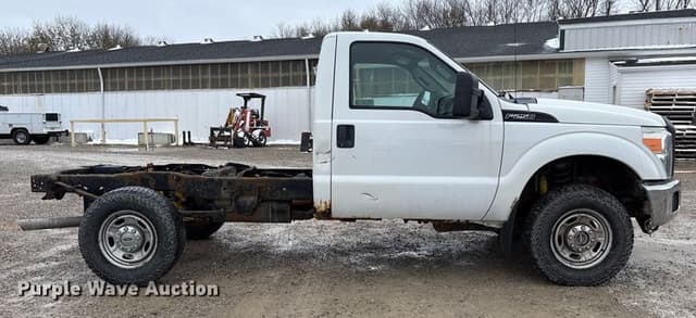 Image of Ford F-250 equipment image 3