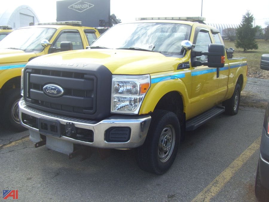 2012 Ford F-250 Equipment Image0