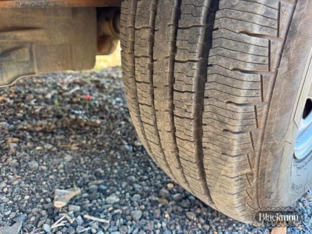 Image of Ford F-250 equipment image 3