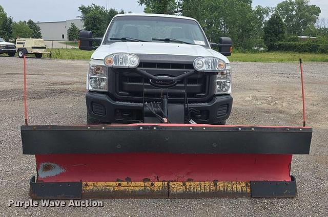 Image of Ford F-250 equipment image 1